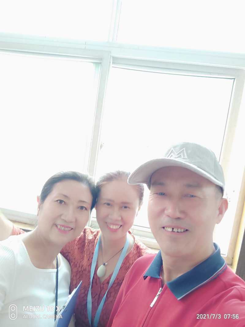 P10703-075630.jpg