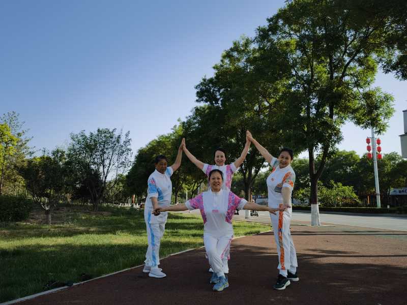콡Ϸ
